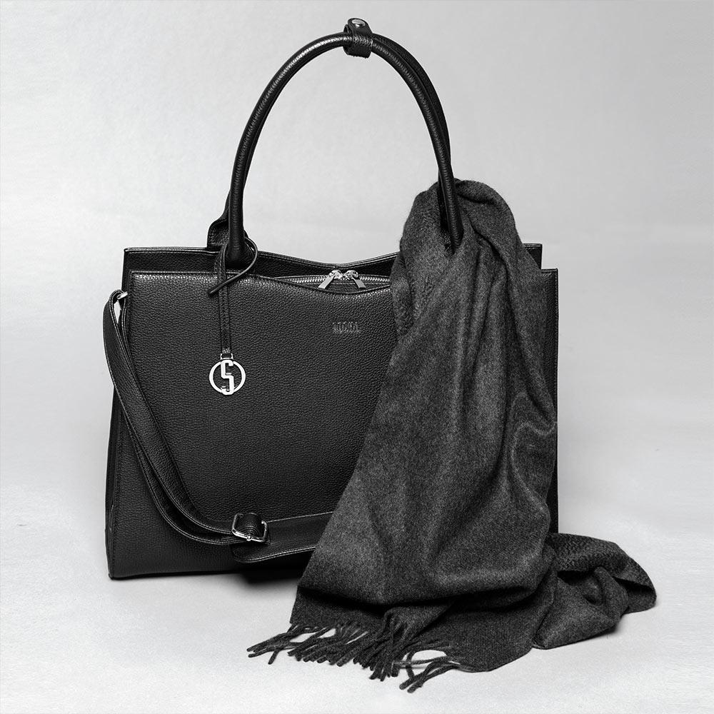 Straight Line Black 15.6″ Women's Laptop Tote - Laptopbags.co.uk